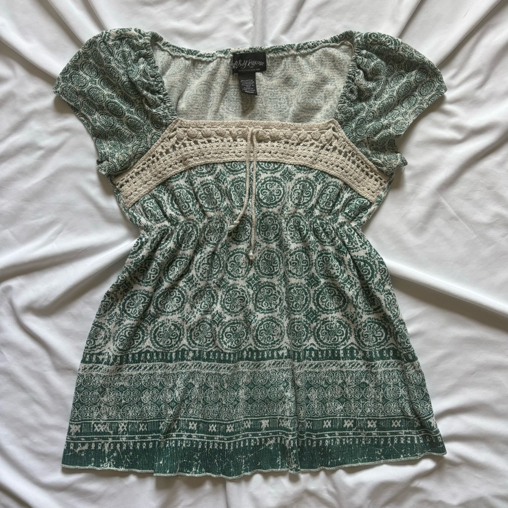 SOLD!! Self esteem knit babydoll top